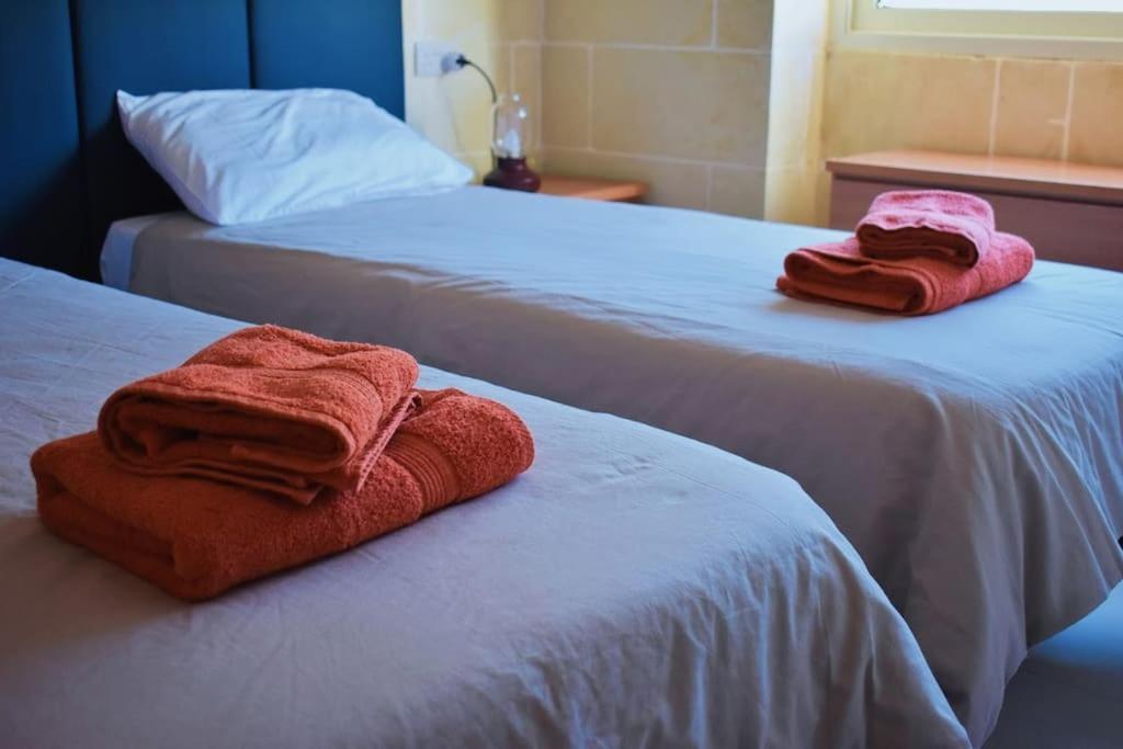 Seaview 2-Bedroom Apartment In Xlendi Luaran gambar